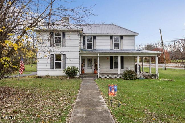 104 Maple St, House other with 5 bedrooms, 3 bathrooms and null parking in Glade Spring VA | Image 34