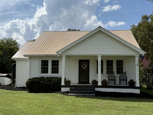 626 Murray Kittrell Rd, Readyville, TN, 37149-4634 | Card Image
