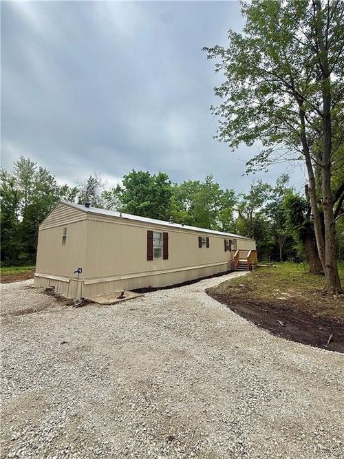 2924 Dune Road, Odessa, MO, 64076 | Card Image