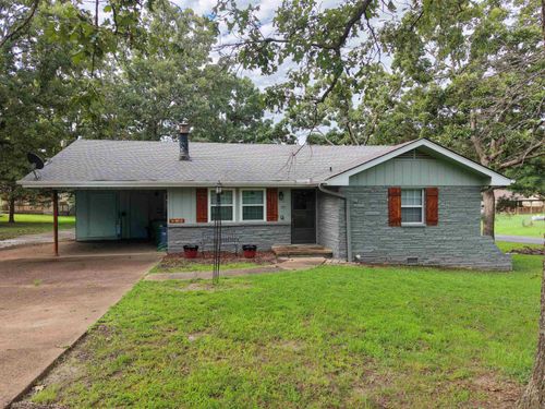 301 Ruby Ln, Horseshoe Bend, AR, 72512-3828 | Card Image