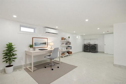 64-46 217th St, Oakland Gardens, NY, 11364-2236 | Card Image