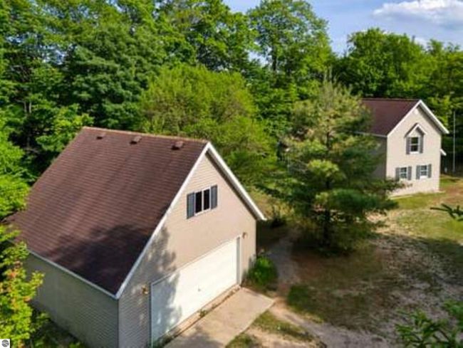 4467 S Forthill Rd, House other with 3 bedrooms, 2 bathrooms and null parking in Suttons Bay MI | Image 5