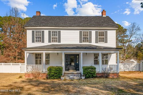 654 Bonner St, Aurora, NC, 27806-9290 | Card Image