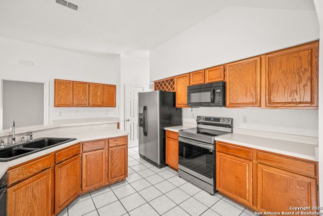 3917 Davenport, House other with 3 bedrooms, 2 bathrooms and null parking in Schertz TX | Image 14