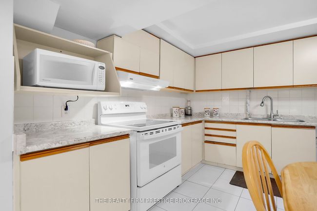 80 Virginia Cres, House other with 5 bedrooms, 4 bathrooms and 4 parking in London ON | Image 36