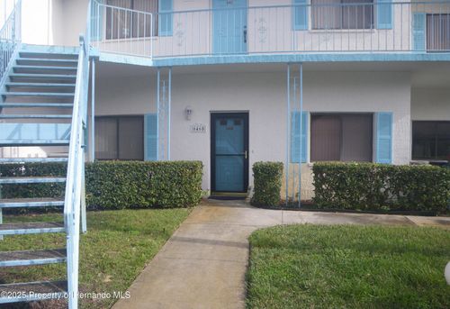 6460 River Run Blvd, Weeki Wachee, FL, 34607-4007 | Card Image