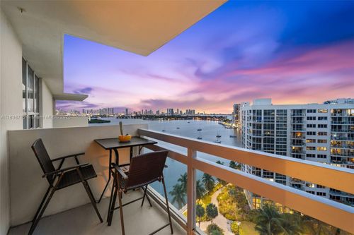 apt-1542s-1500 Bay Rd, Miami Beach, FL, 33139-3203 | Card Image