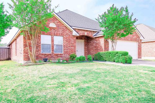 5321 Comanche Wells Drive, Mckinney, TX, 75071 | Card Image