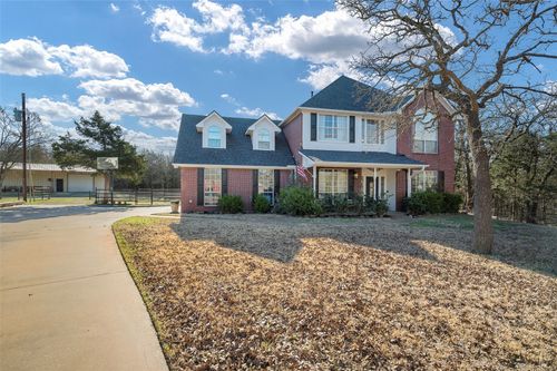 640 County Road 203, Collinsville, TX, 76233-2117 | Card Image