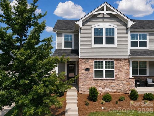 13348 Savaine St, Charlotte, NC, 28278-8590 | Card Image