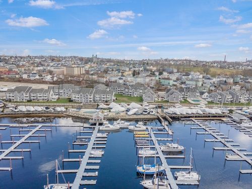 unit-813-700 Shore Dr, Fall River, MA, 02721-1087 | Card Image