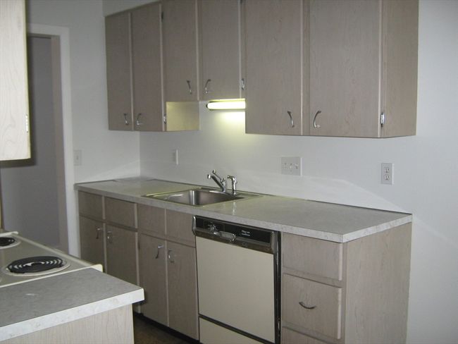 APT-143 - 1204 Greendale Ave, Condo with 1 bedrooms, 1 bathrooms and 1 parking in Needham MA | Image 4