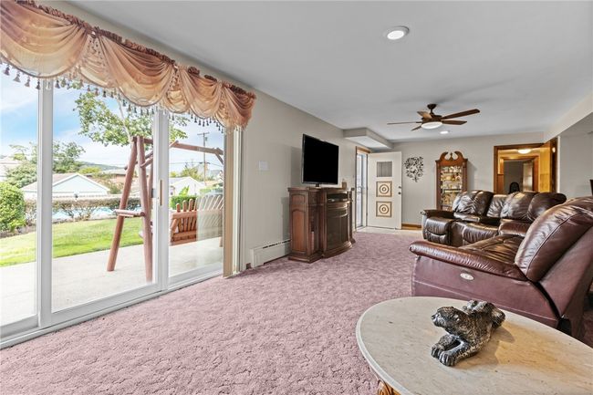 1725 Vance Ave, House other with 4 bedrooms, 3 bathrooms and 2 parking in Coraopolis PA | Image 37