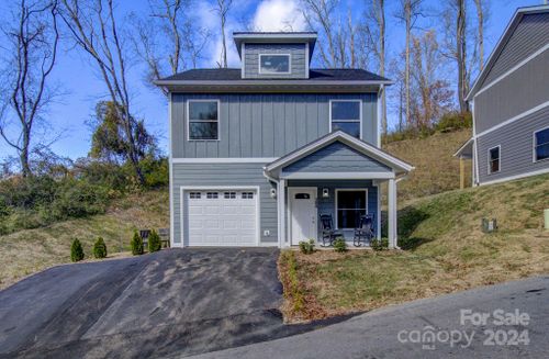 104 Northbend Dr, Asheville, NC, 28804-0229 | Card Image