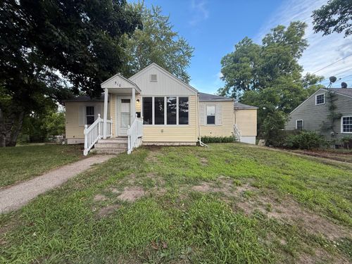 510 Maple Rdg, Albion, MI, 49224-1324 | Card Image