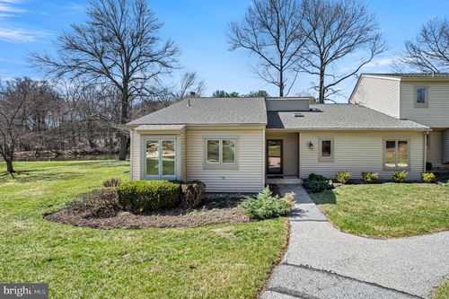 6 Hersheys Dr, WEST CHESTER, PA, 19380-6831 | Card Image