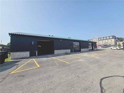 3-1440 King St N, Saint Jacobs, ON, N0B2N0 | Card Image