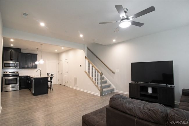 A - 8129 Wistar Creek Mews, Condo with 2 bedrooms, 3 bathrooms and null parking in Henrico VA | Image 10