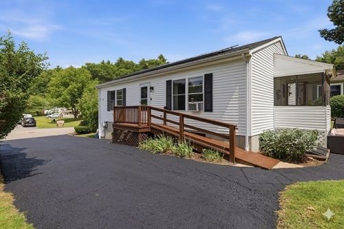 92-92 Eagle Dr, Douglas, MA, 01516-2358 | Card Image