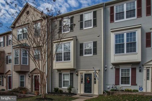 13915 Gunners Pl, CENTREVILLE, VA, 20121-3537 | Card Image