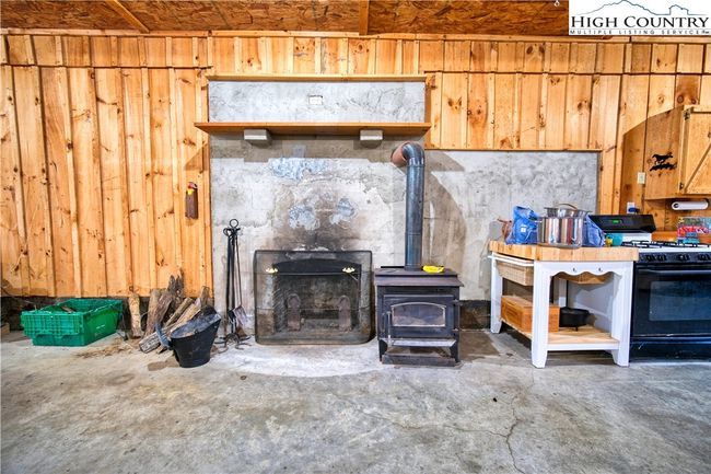 201 Colt Creek Rd, House other with 1 bedrooms, 1 bathrooms and null parking in Lansing NC | Image 12
