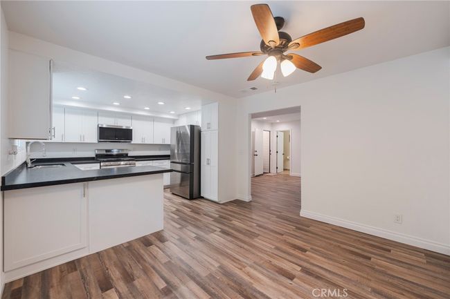 UNIT-11 - 2254 Gaviota Ave, Condo with 2 bedrooms, 3 bathrooms and 2 parking in Signal Hill CA | Image 19