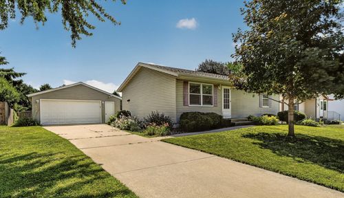 792 41st Ave Nw, Rochester, MN, 55901-6650 | Card Image