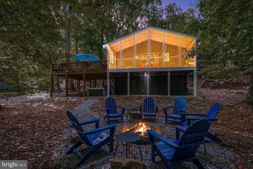 34 Golden Way Trl, HEDGESVILLE, WV, 25427-7613 | Card Image