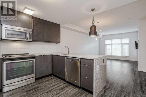 121-45 Aspenmont Hts Sw, Calgary, AB, T3H0E6 | Card Image