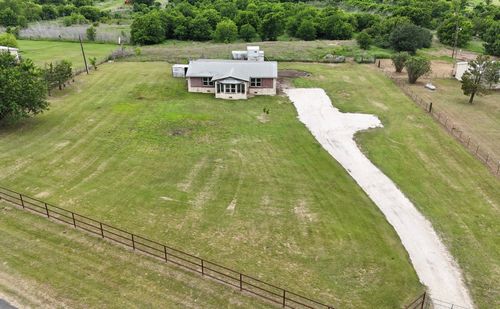 9717 Limestone Ct, Joshua, TX, 76058-4049 | Card Image