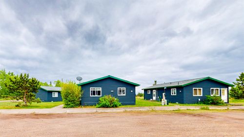 1818 W Highway 61, Grand Marais, MN, 55604-7503 | Card Image