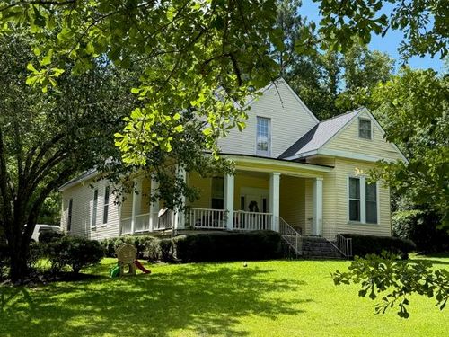 129 Bay Valley Dr Sw, Milledgeville, GA, 31061-3611 | Card Image