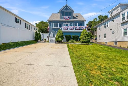50 Floyd St, Winthrop, MA, 02152-1508 | Card Image