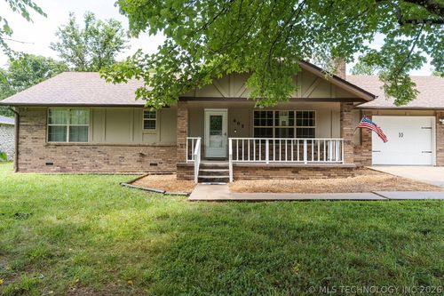 902 S Mission Ave, Tahlequah, OK, 74464-4636 | Card Image