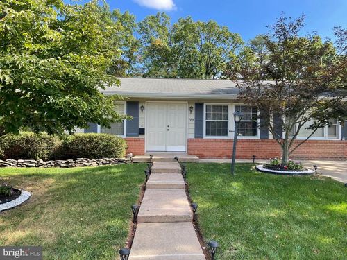 1006 S Greenthorn Ave, STERLING, VA, 20164-5101 | Card Image