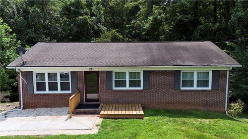 218 Delaware Avenue, Mount Airy, NC, 27030 | Card Image