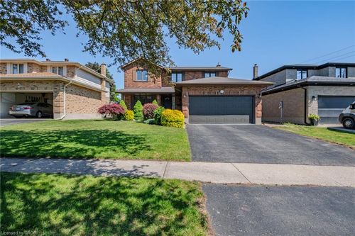 141 Lynndale Rd, Simcoe, ON, N3Y5J1 | Card Image