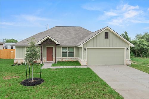 125 Cotton Cove, Snook, TX, 77878 | Card Image