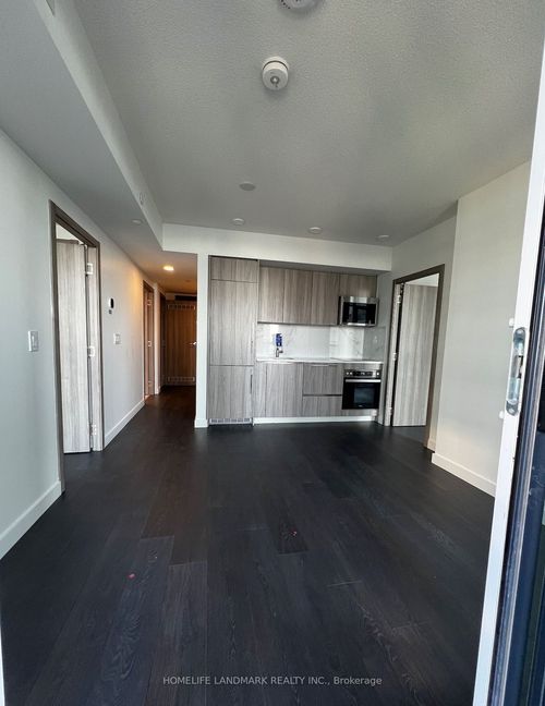 3808-38 Widmer St, Toronto, ON, M5V0P7 | Card Image