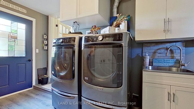 92 N Murray St, House other with 3 bedrooms, 3 bathrooms and 5 parking in Quinte West ON | Image 14