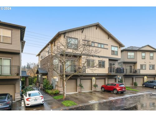 8844 Ne Brentford Way, Hillsboro, OR, 97006 | Card Image