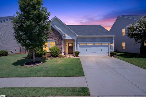 316 Bucklebury Rd, Greer, SC, 29651-7283 | Card Image