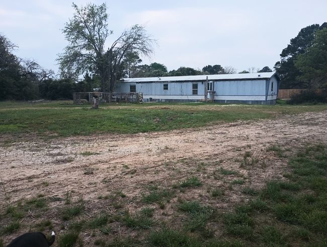 152 Palamino Ct, House other with 2 bedrooms, 2 bathrooms and 5 parking in Paige TX | Image 6