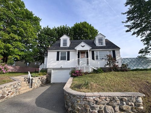 11 Hale St, Lawrence, MA, 01843-1929 | Card Image