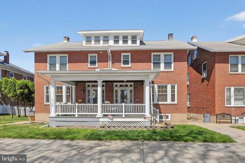 106 N Miller St, SHILLINGTON, PA, 19607-1820 | Card Image