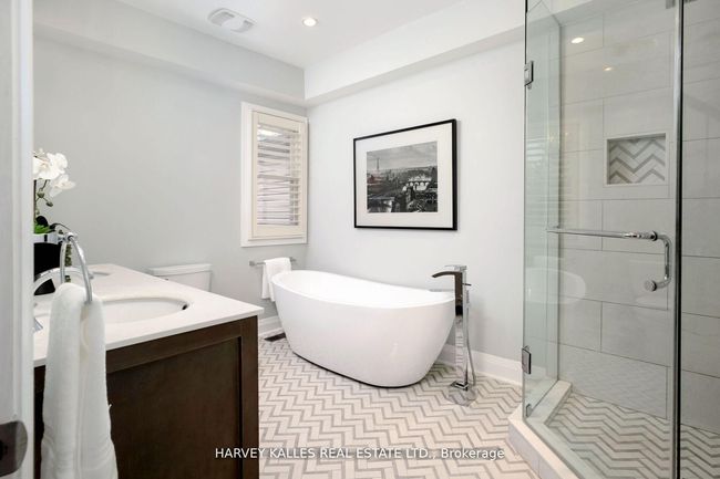 65 Tiverton Ave, House other with 3 bedrooms, 2 bathrooms and 2 parking in Toronto ON | Image 22