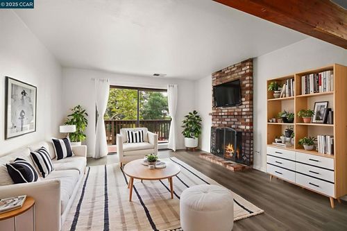 apt-101-2055 Sierra Rd, Concord, CA, 94518-4103 | Card Image