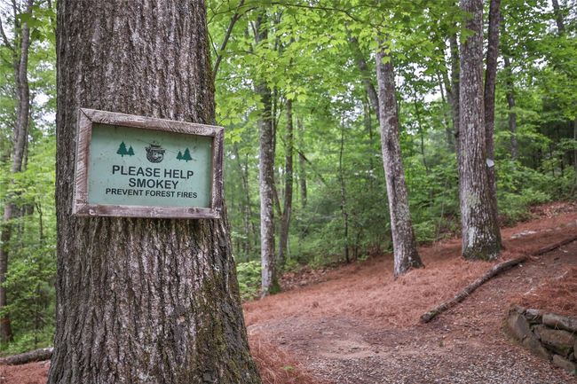 Trail signs | Image 44
