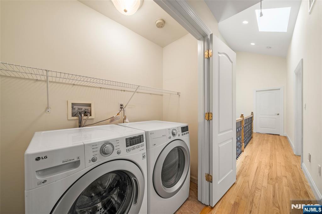 Residential in Palisades Park 5