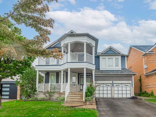 lower-26 Amanda Ave, Whitby, ON, L1M1K4 | Card Image